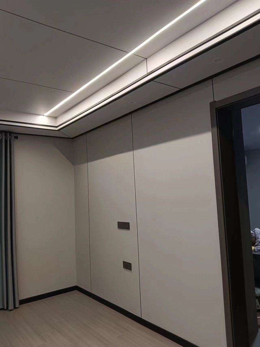 輕鋼別墅室內(nèi)鋪木地板好做嗎？