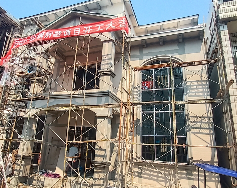 輕鋼別墅是否適用于多種地形和地勢(shì)？