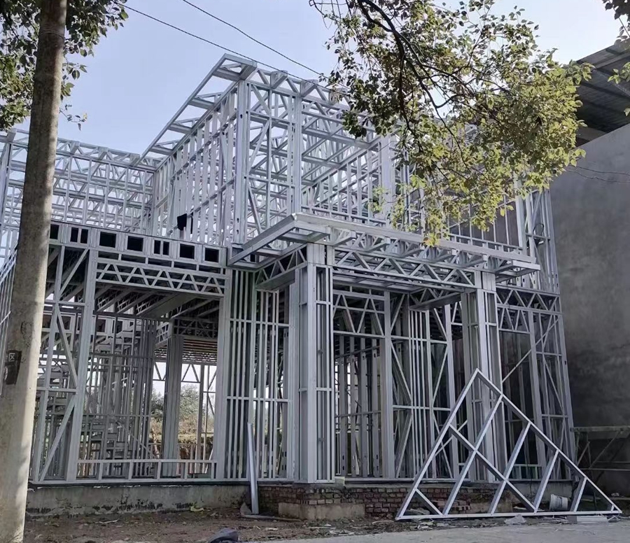 建造一套200平方米輕鋼別墅需要多少天完成？